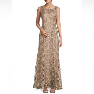 New Elegant Alex Evenings sleeveless embroidered Lace Maxi Dress in champagne 12